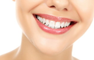 种牙会导致牙龈萎缩吗(牙龈萎缩导致牙齿松动可以种牙么)