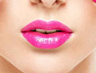 什么方法能解决唇部干瘪单薄的问题？