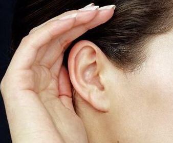 小耳畸形多大治疗好_小耳畸形是什么原因