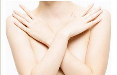 乳房注射硅胶20年发硬