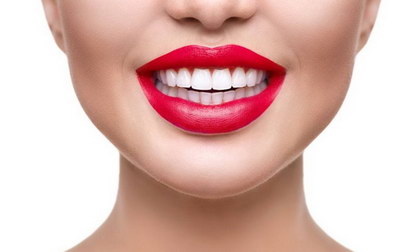 洗牙能改善牙黄吗