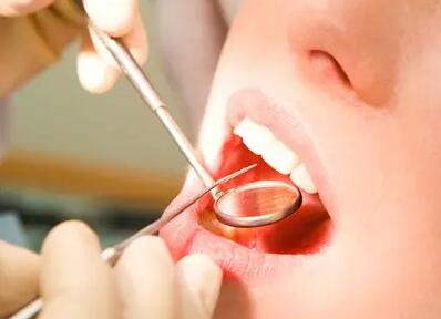 洁牙机手柄怎么贴防污膜_洁牙机手柄怎么清洗保养