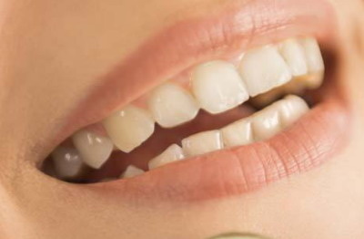 什么是牙龈出血的原因(尿血牙龈出血什么原因)