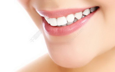 牙齿骨性前凸是什么造成的