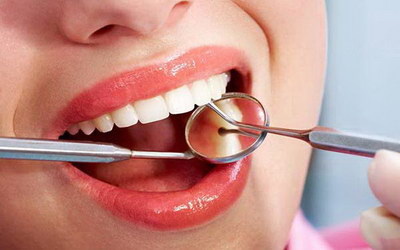做完根管治疗后牙根痛(牙根管治疗后牙齿断裂)