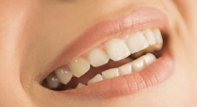导致牙龈萎缩是什么原因造成的