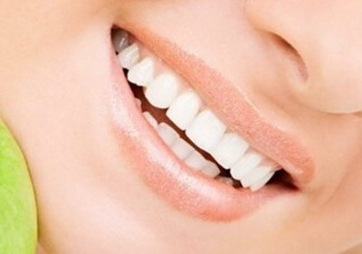 牙齿蛀牙是什么原因呢(牙齿蛀牙严重是什么原因)