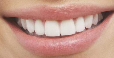 牙齿美容对牙齿有伤害吗(牙齿美容贴片有伤害吗)