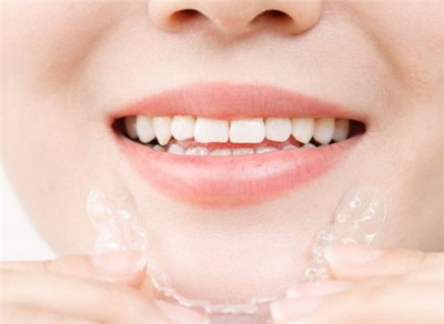 牙齿无故出血是什么病的前兆_牙齿根管治疗的危害是什么