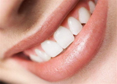 牙齿矫正最晚年龄是多少(牙齿矫正的年龄限制是多少)