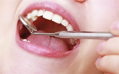 牙龈修复手术多少钱(修复牙龈手术多少钱)