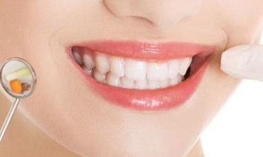 牙齿敏感治疗方法 用舒适达(牙齿敏感牙龈萎缩怎么治疗方法)
