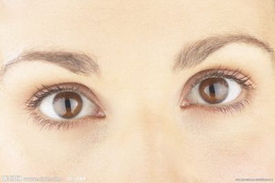 双眼皮遗传规律[一只单眼皮一只双眼皮 遗传规律]
