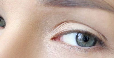 外眼角红痒是什么原因(外眼角疼痛是什么原因)