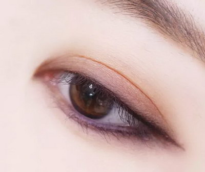 眼袋重怎么消除黑眼圈(5个方法告诉你：如何消除眼袋和黑眼圈)